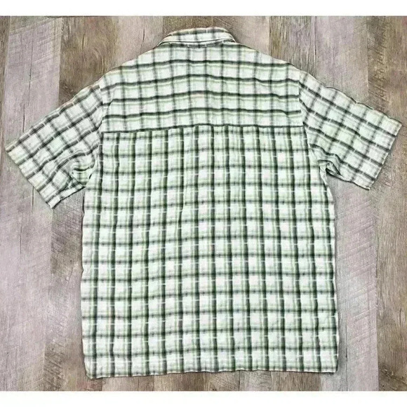 Woolrich Button Shirt Mens Large Green Plaid S/S Zip Pocket Modal Hiking 6302 - Picture 6 of 9